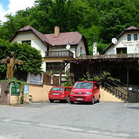 Restaurant a penzion Pod Draci skalou