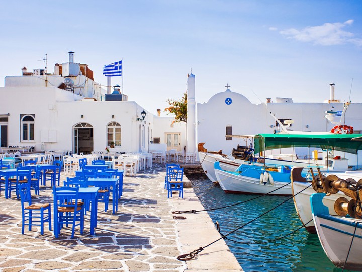 Paros
