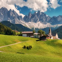 Dolomity